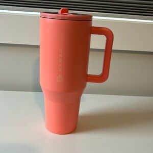 GUC Hydrojug 40oz Traveler in Neon Coral (one of the original Traveler colors)